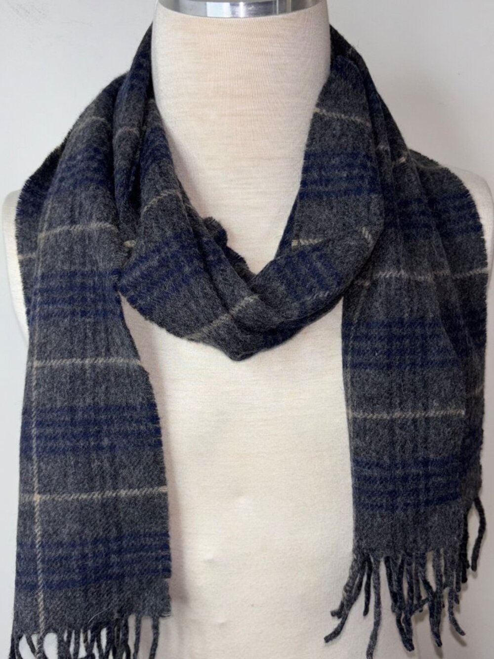 Barbour by Moon 100% Wool Scarf Made in England Tartan Check Gray Blue